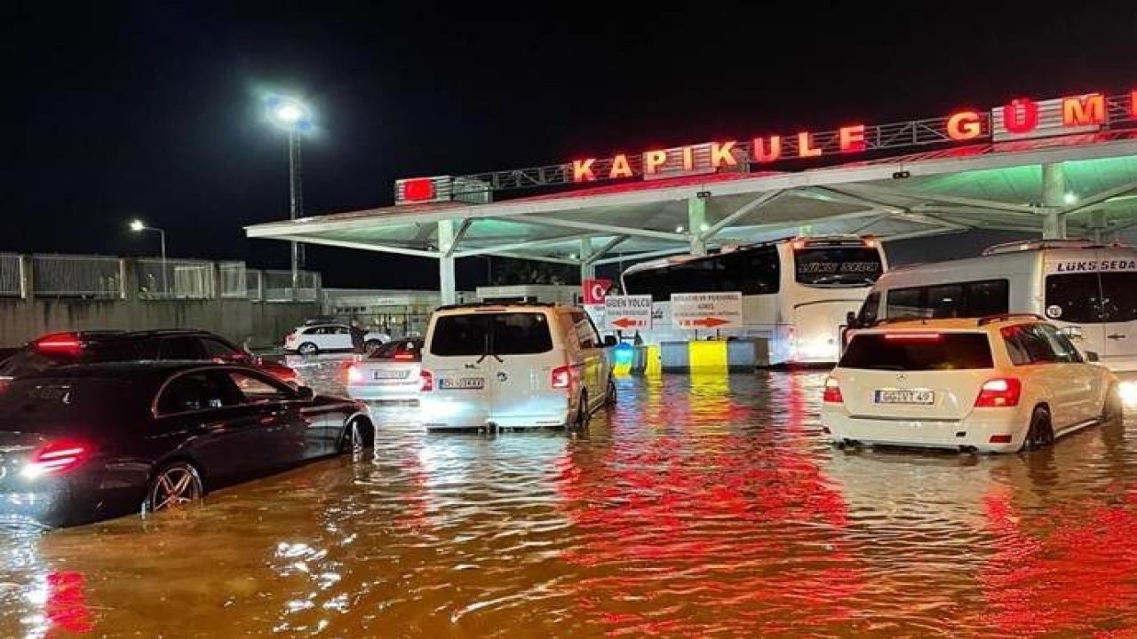 Kapıkule Gümrük Sahası’nı su bastı