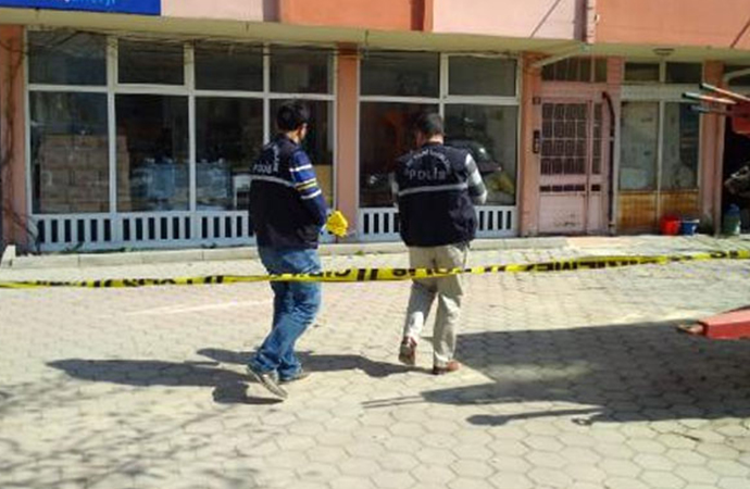 Kardeşlerin müşteri kavgası kanlı bitti