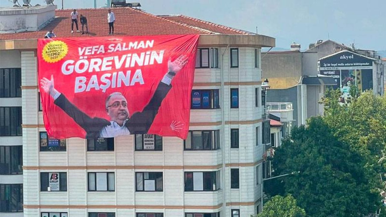 CHP Gençlik Kolları’ndan A Haber’e pankart yanıtı
