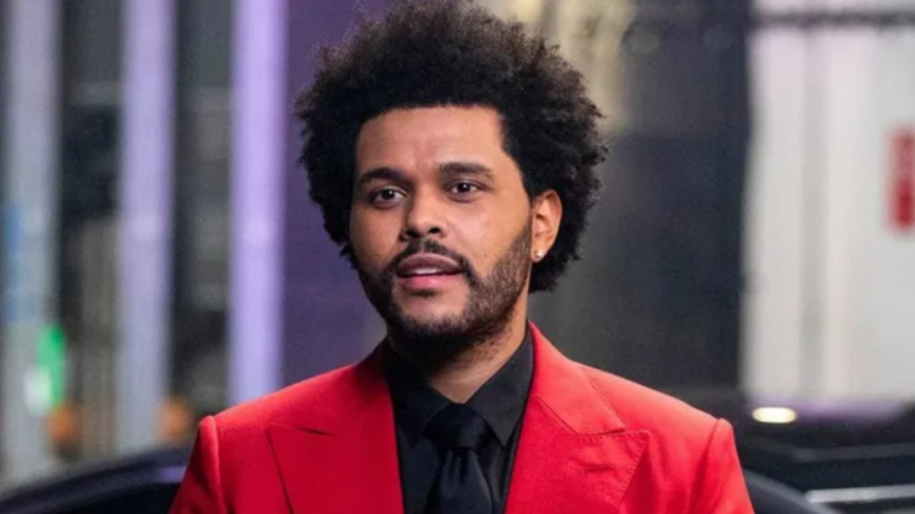 The Weeknd 'sesimi kaybettim' diyerek sahneden indi
