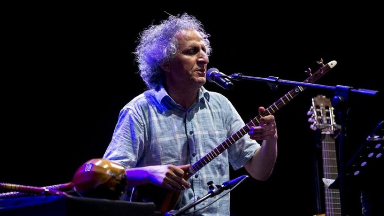 İranlı sanatçı Mohsen Namjoo, Türkiye'de beş şehirde konser verecek