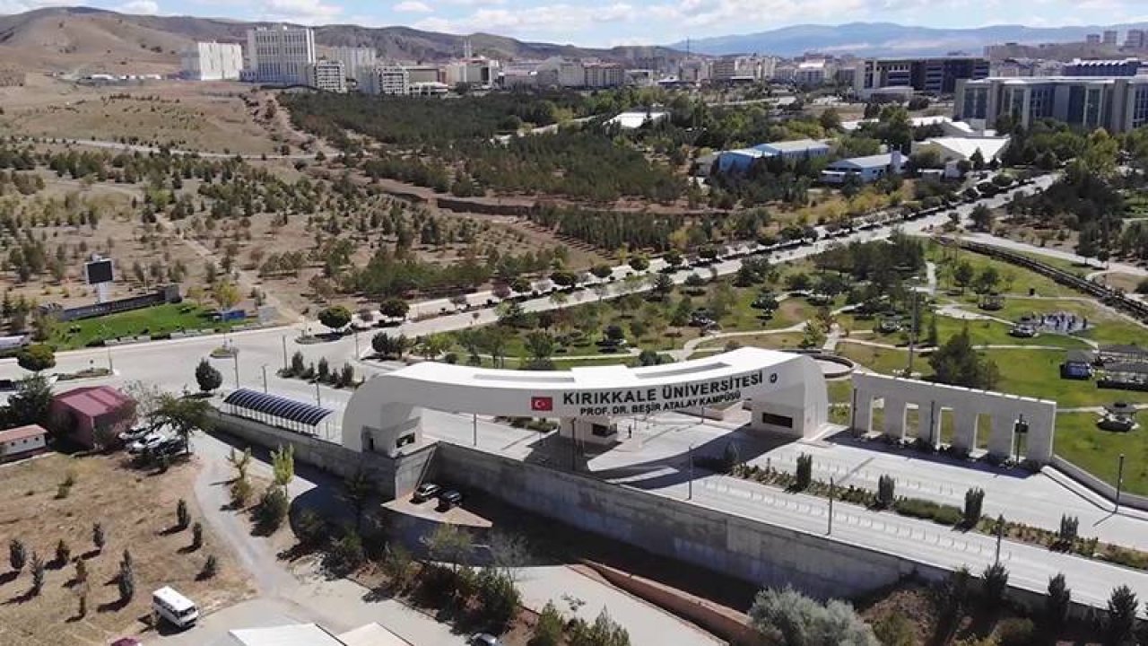 Üniversite personeli kampüsteki ağaçlık alanda ölü bulundu