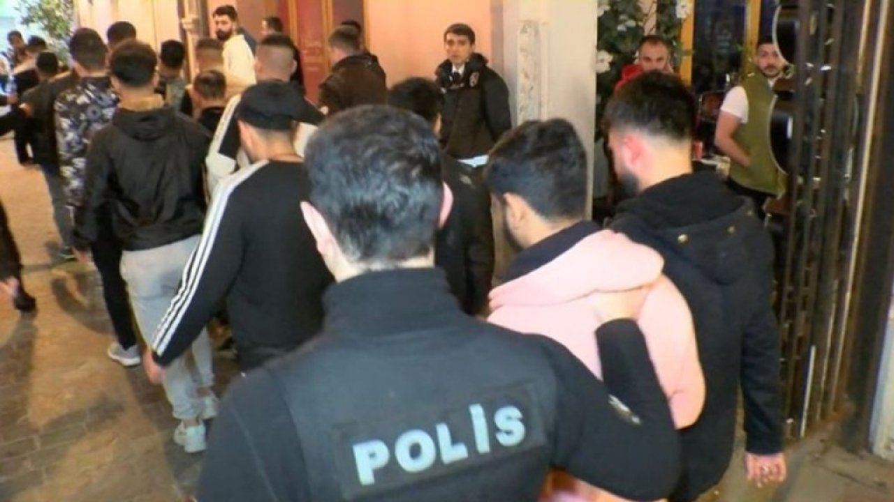 Kocaeli'de 22 düzensiz göçmen sınır dışı edildi