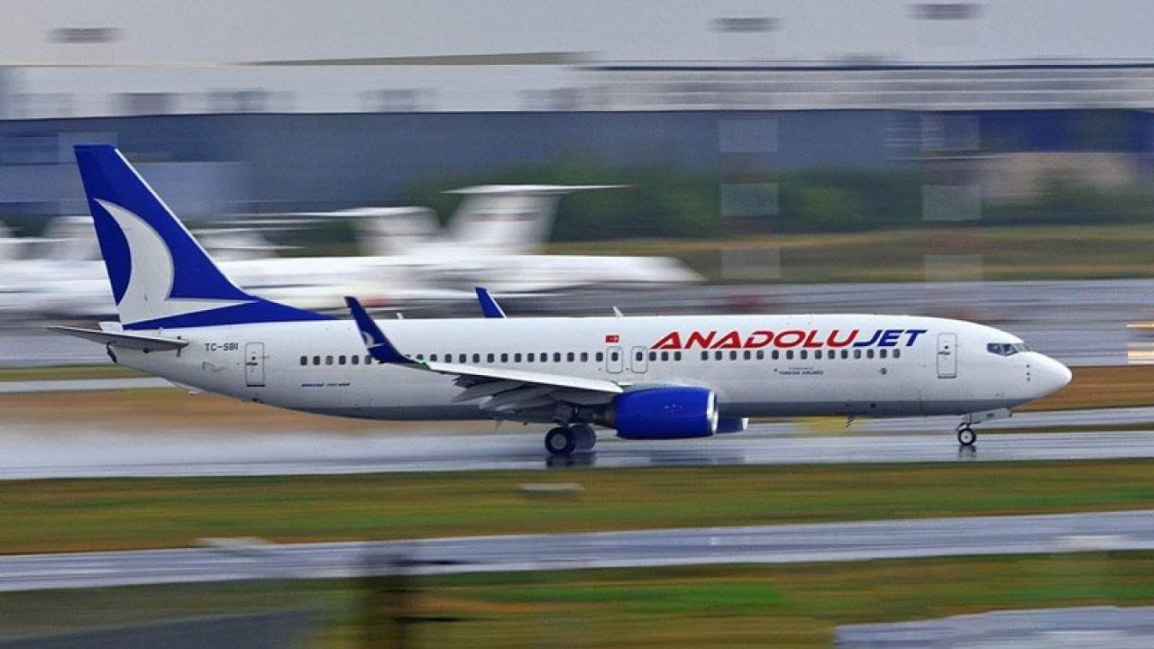 AnadoluJet pilotu, kurallara uymayan komutan ile emniyet müdürünü uçağa almadı