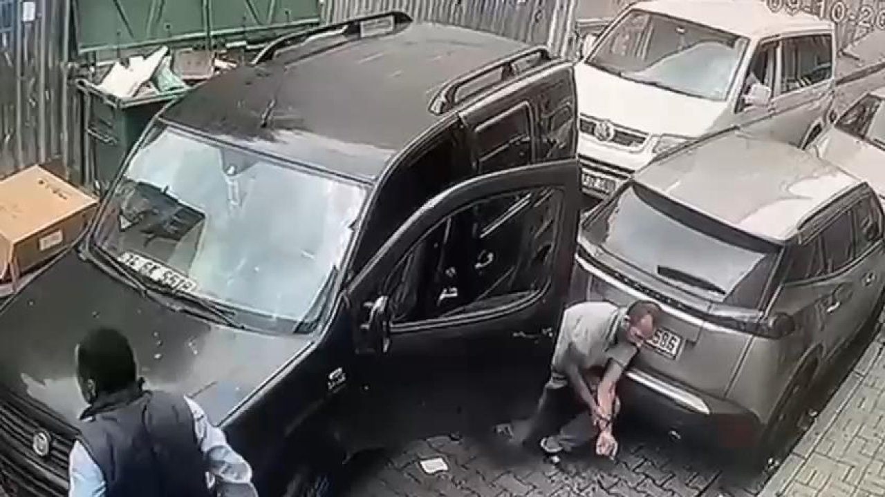 Yol isteyince kavga çıktı: Kağıt toplayıcı, döner bıçağıyla sürücüye saldırdı