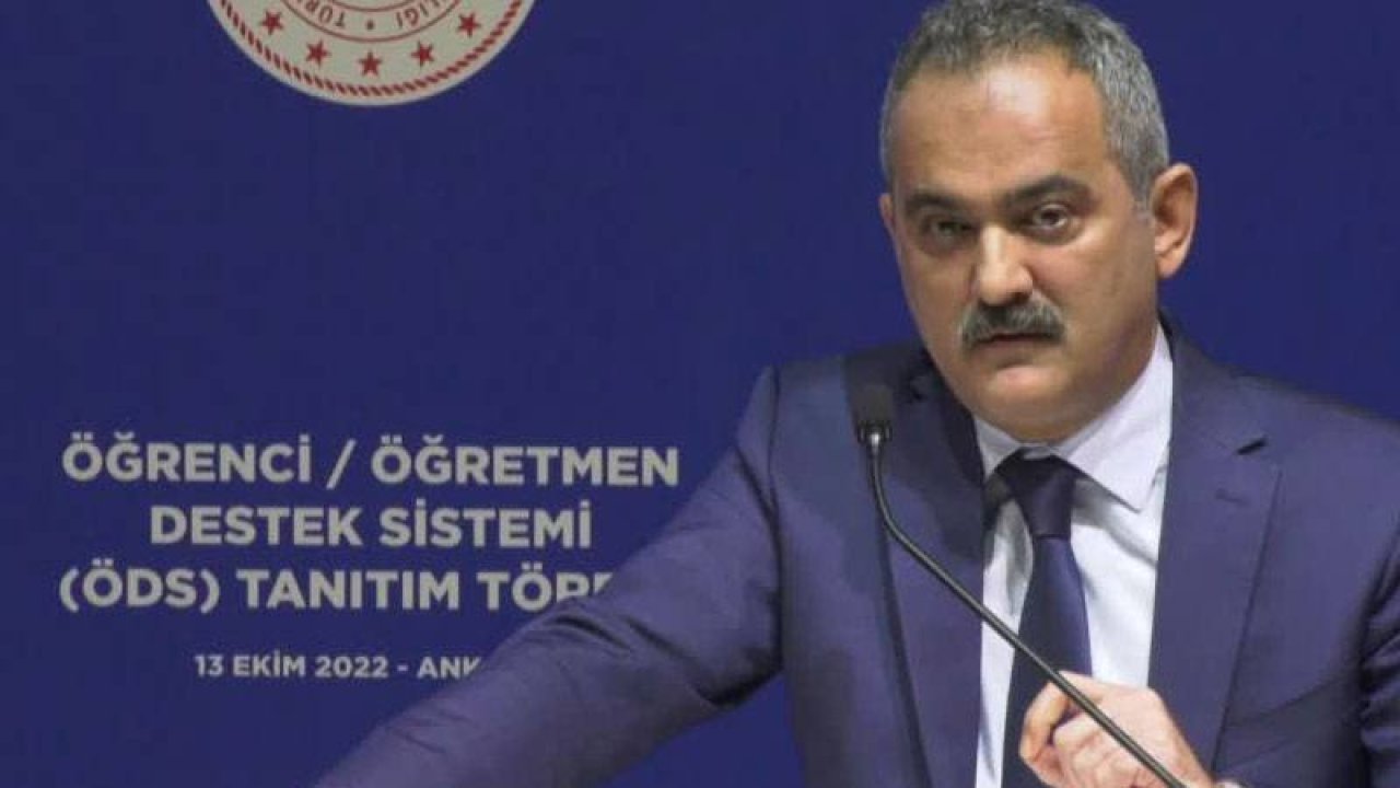 Millî Eğitim Bakanı Mahmut Özer: Bizden daha fazla kimse öğretmeni sevemez