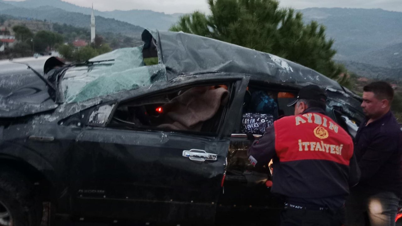 Takla atan otomobildeki karı-kocayı ölüm ayırdı