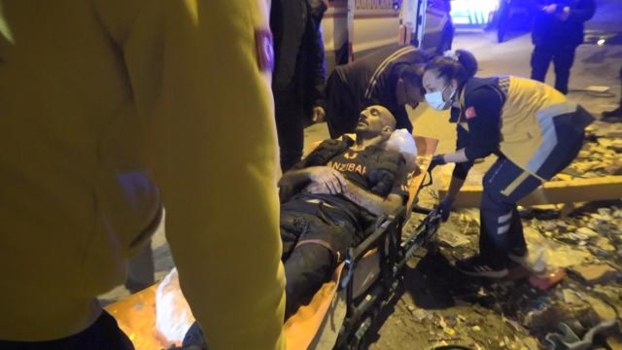 Yolda bulduğu silahı temizlerken kendini vurdu
