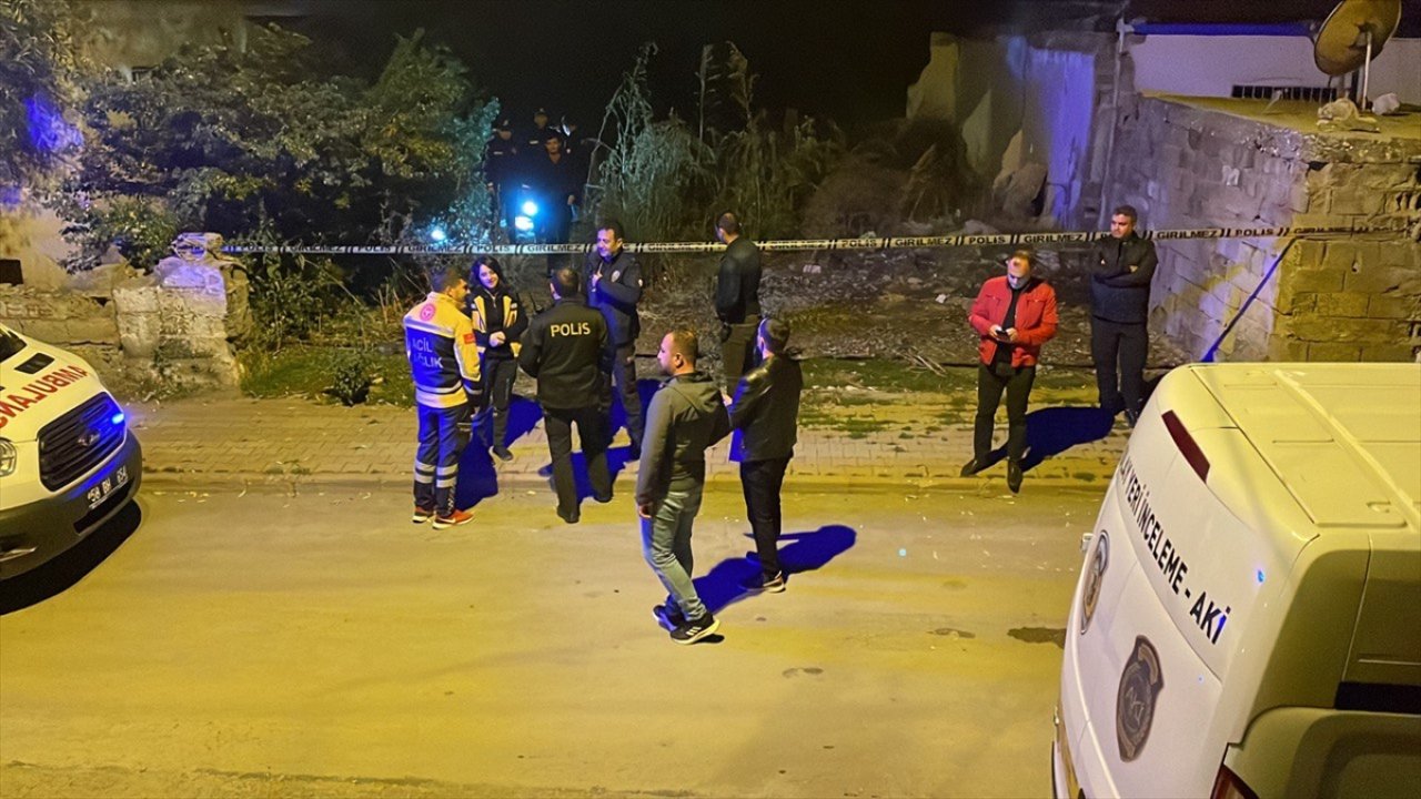 Sivas'ta arsada erkek cesedi bulundu: Bir şüpheli gözaltına alındı