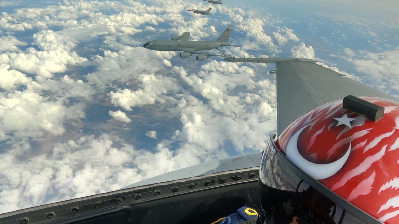 NATO Avrupa'da nükleer caydırıcılık tatbikatı yapıyor: Görüntülerde Türk pilotun fotoğrafı paylaşıldı