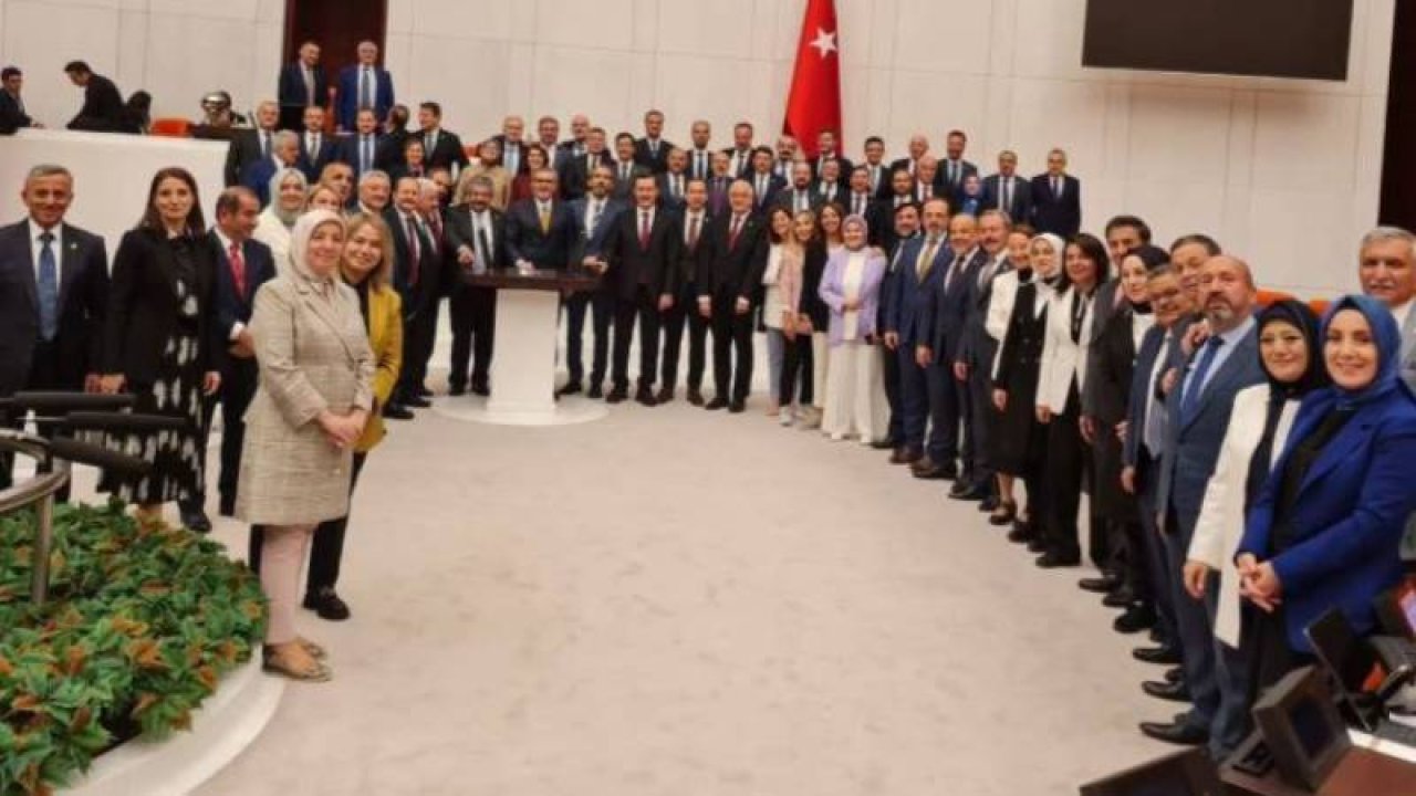 Fehmi Koru yazdı: Gazeteci her çağrıldığı yere gider mi? Gitmeyen ne yapar?