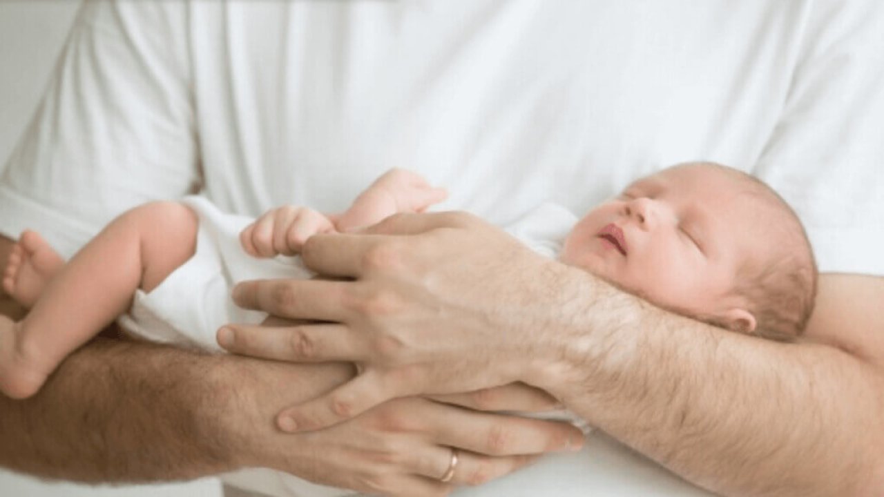 26 yıl önce dondurulmuş spermle dünyaya gelen bebek tartışması: Olası bir durumda asırlık sperm de kullanılabi