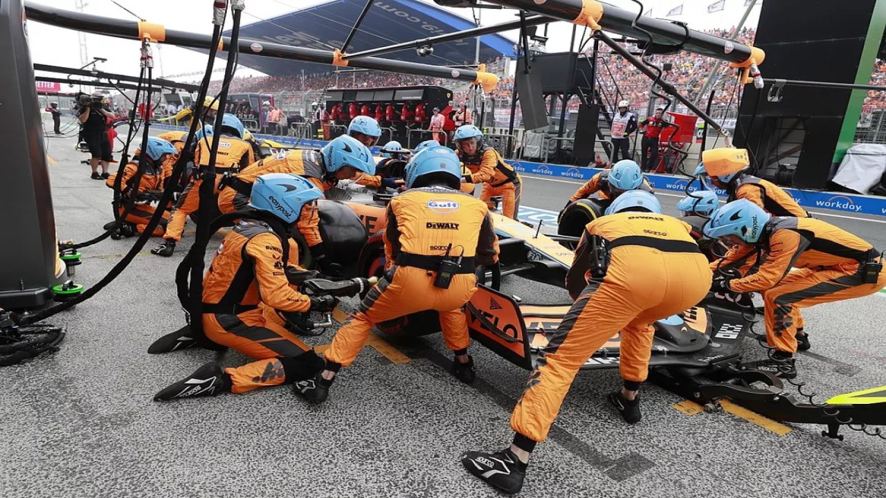 McLaren, Meksika'da 2022'nin en hızlı pit stopuna imza attı