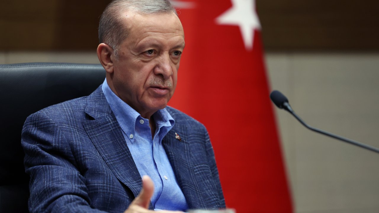 Cumhurbaşkanı Erdoğan: SALDIRIDA TERÖR KOKUSU VAR