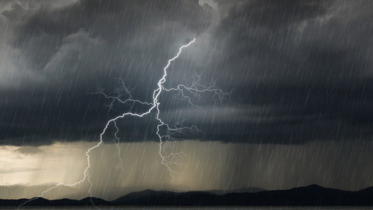Meteoroloji’den peş peşe uyarı: 39 kente sağanak geliyor