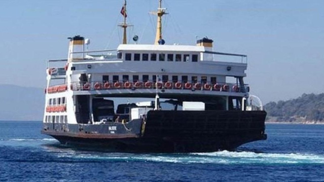 Gökçeada ve Bozcaada’ya yarın yapılması planlanan feribot seferleri fırtına nedeniyle iptal edildi