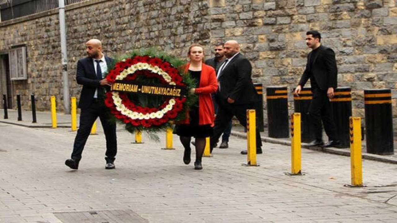 2003 yılında İstanbul'da düzenlenen saldırı: İngiliz Başkonsolosluğu’nda terör kurbanları için anma