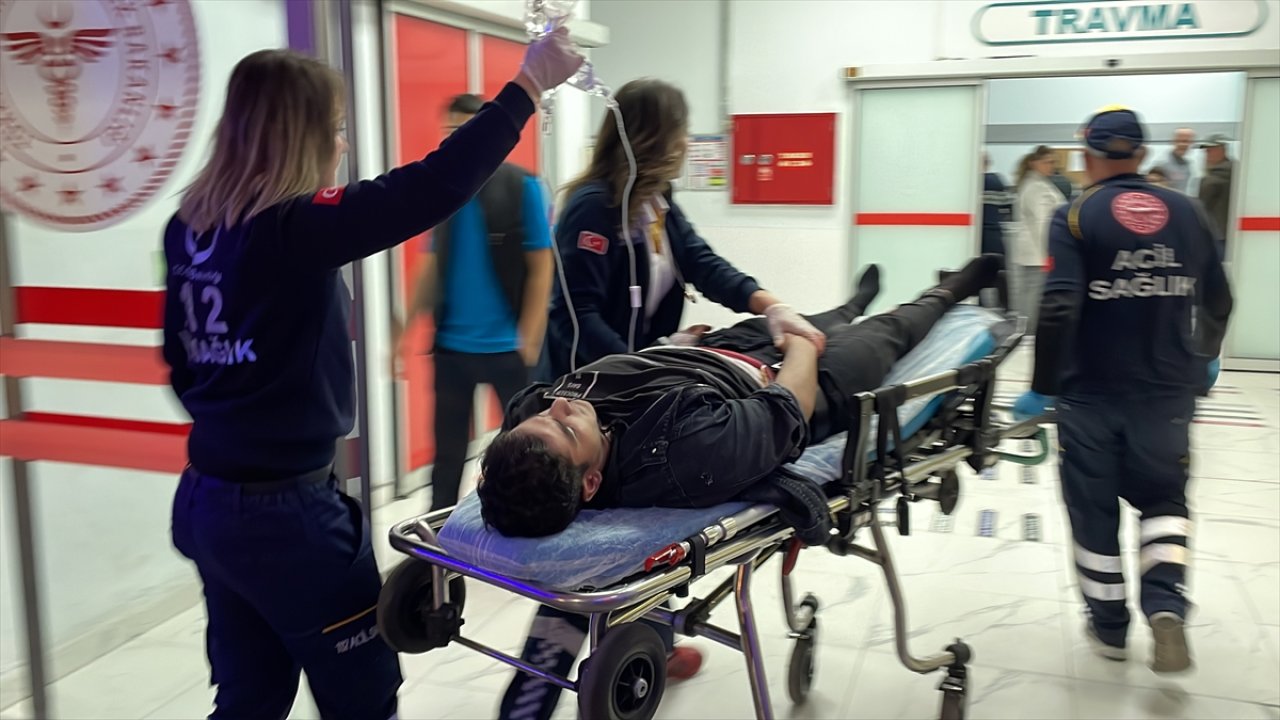 Samsun'da bıçaklı kavga: Yabancı uyruklu 2 kişi yaralandı
