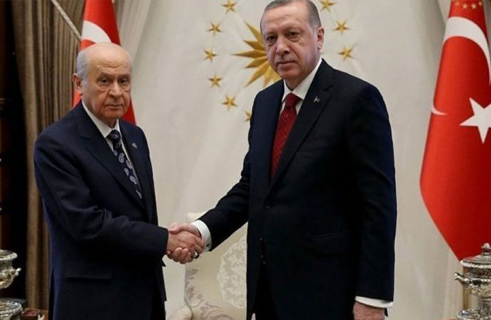 Saray ittifakında 'Bahçeli' çatlağı