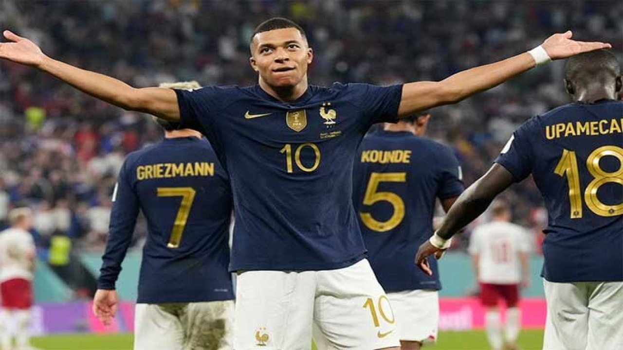 Zorlu maçta Mbappe Fransa’ya turu getirdi