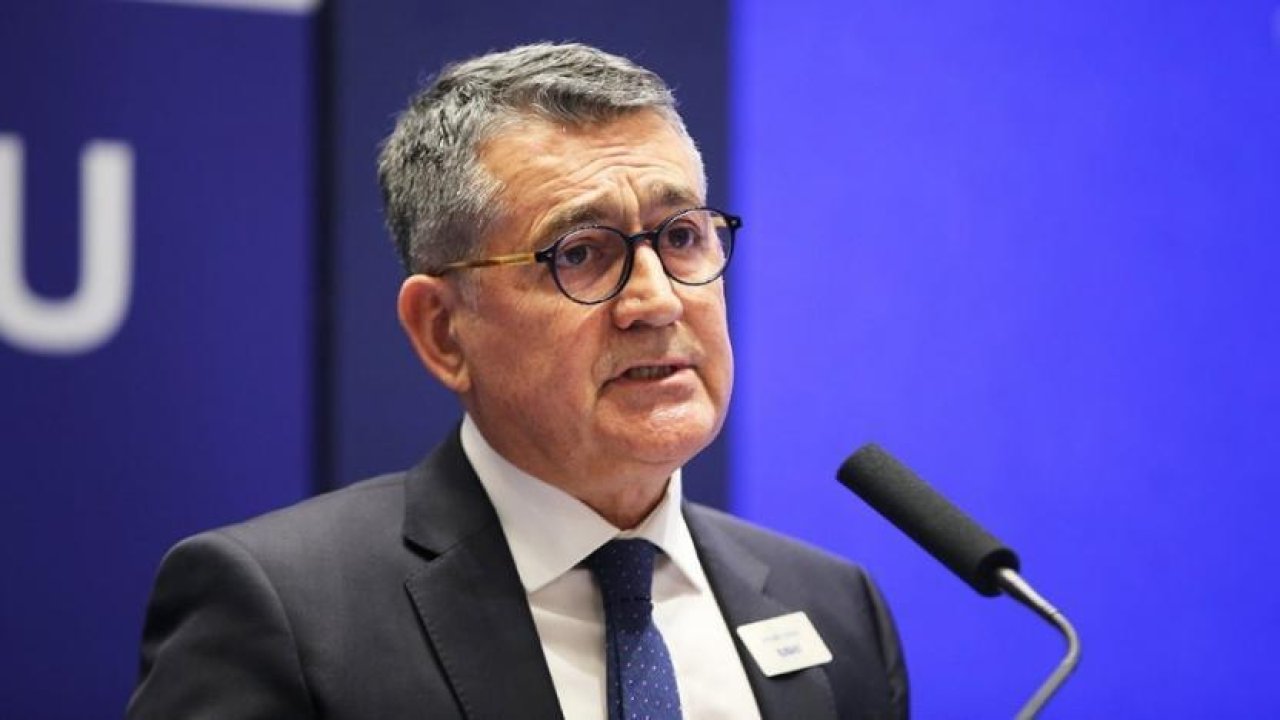 TÜSİAD Başkanı: Düşük TL ve ucuz iş gücü ile rekabetçi olamayız