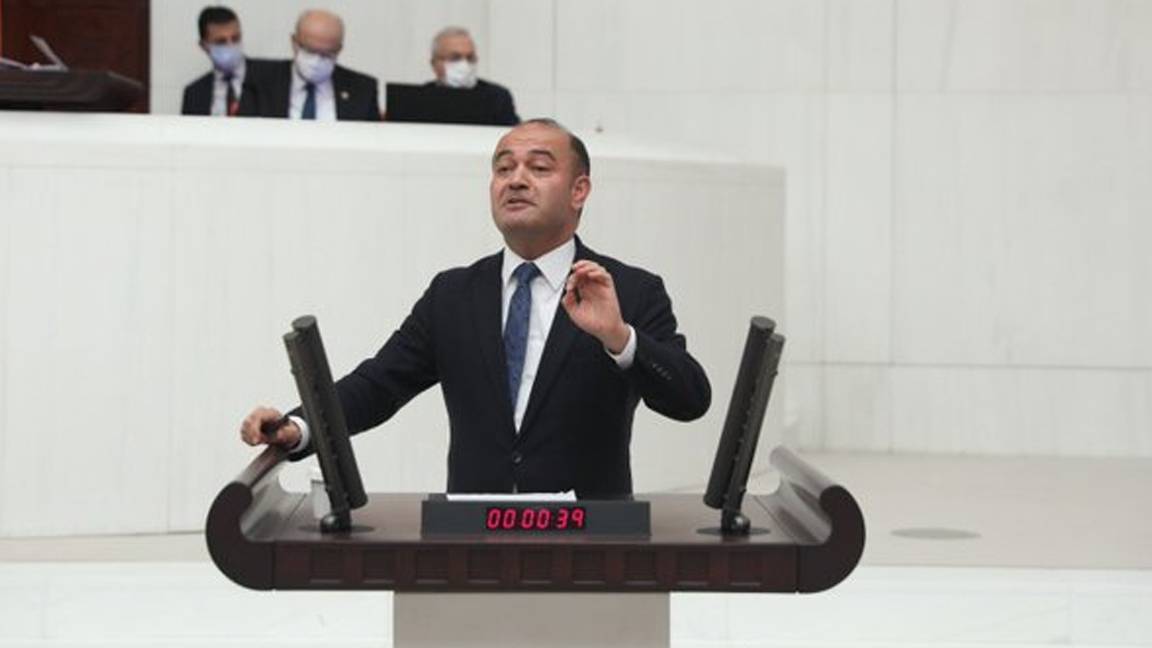 Bütçe görüşmelerinde CHP'li Karabat'tan Sayıştay raporları tepkisi: Koyun kırpar gibi rapor kırpan başkanla ka