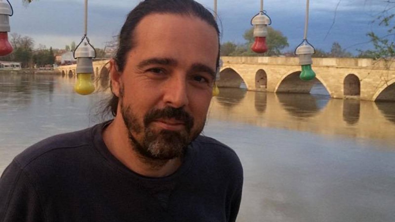 Tarikatta çocuk istismarı haberinin ardından hedef gösterilen gazeteci Timur Soykan: Keşke tarikatların karanl