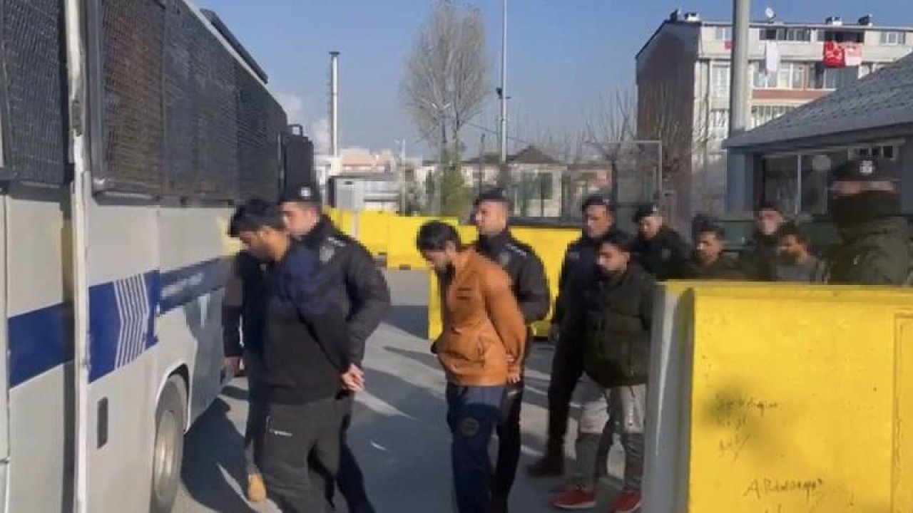 8 kişi genç adamı önce dövdü sonra bıçaklayarak öldürdü