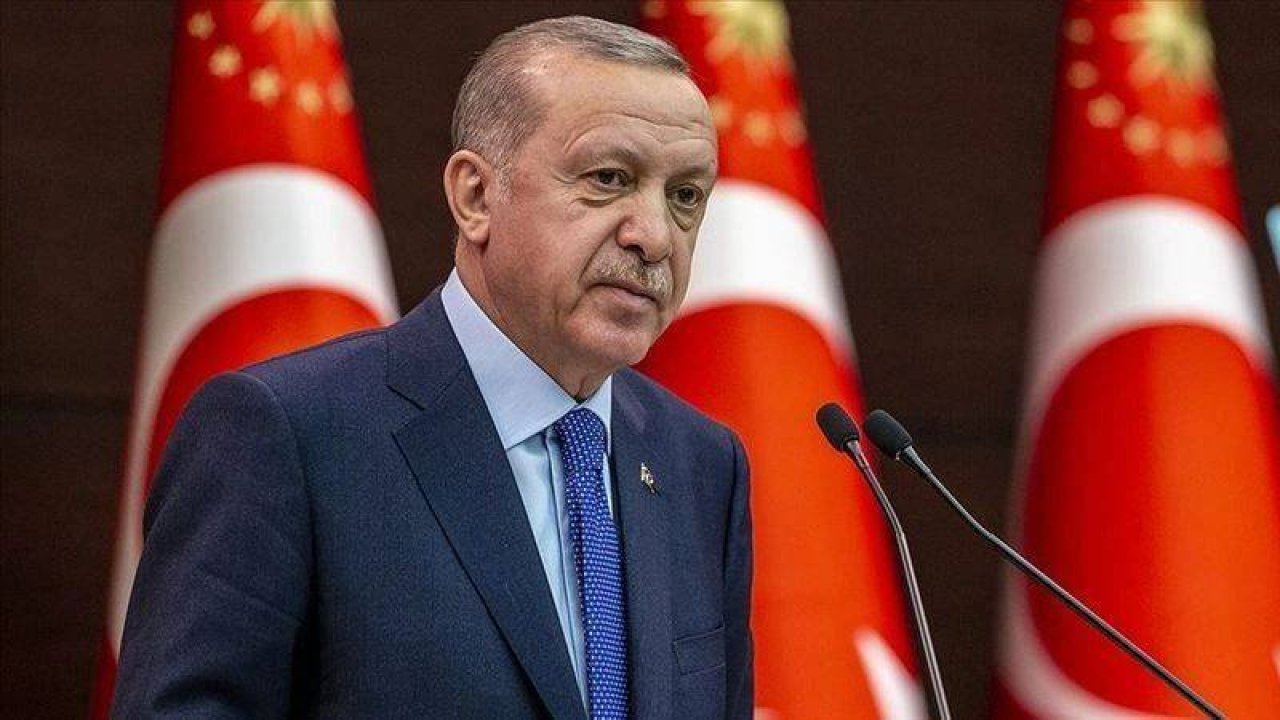 Erdoğan'dan Noel mesajı: Hristiyan vatandaşlarımızın kutladıkları Noel yortularının, dayanışma ikliminin geliş
