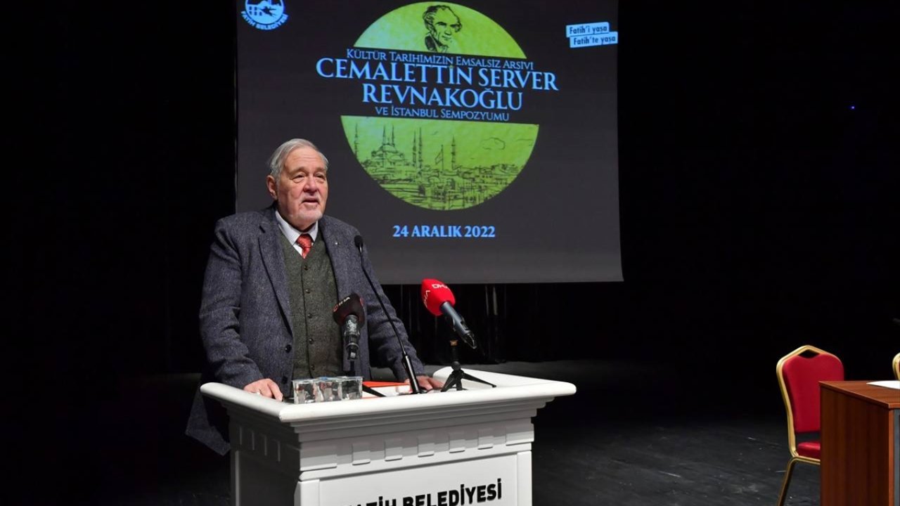 İlber Ortaylı'dan Yunanistan tepkisi: Adam, utanmasa İzmir'e kadar sokulacak!