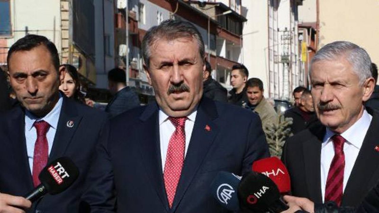 Destici Hakkâri’de konuştu: Türkiye'de, Türk'ü, Kürt'ü, Alevi'si ve Sünni'si birinci sınıf vatandaştır