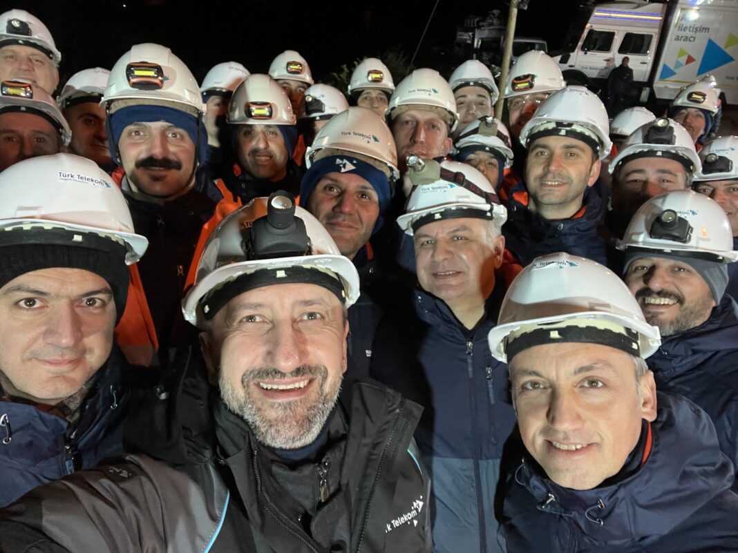 Fiber altyapısında 400 bin kilometreyi geçti