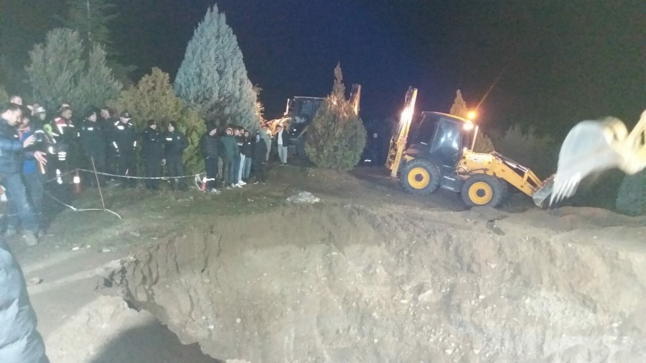Baba - oğul su kuyusuna düştü