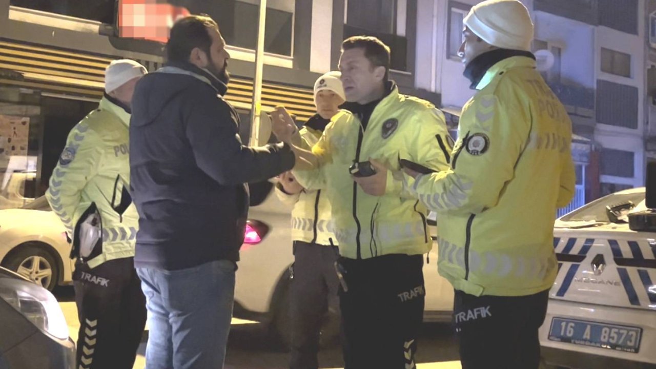 Alkollü olduğunu itiraf eden sürücüden polislere: Yarın akşam umreye gideceğim, bana bunu yapma