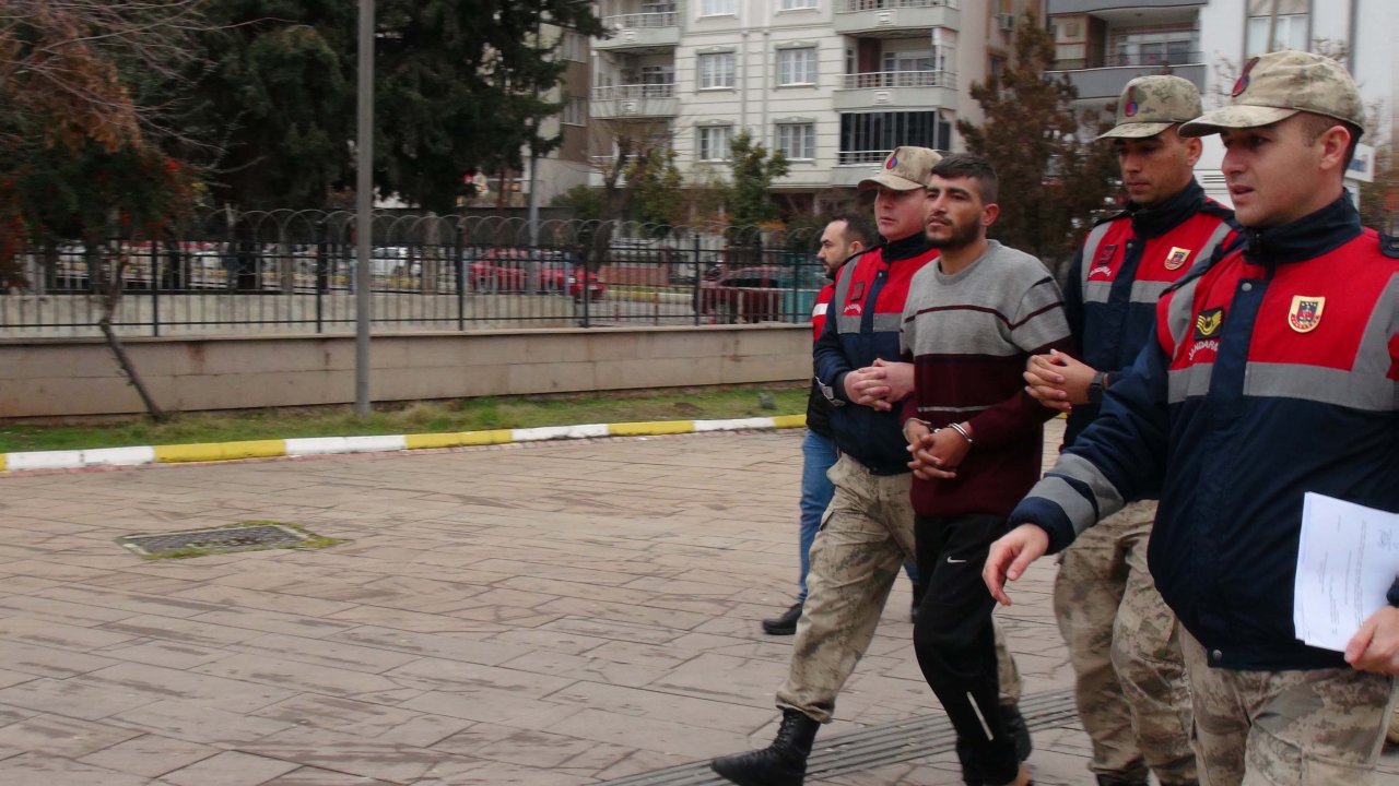 Yolda bebeğiyle yürürken tabancayla vurulmuştu: Hatice'nin cinayet şüphelisi erkek kardeşi, Suriye sınırında y