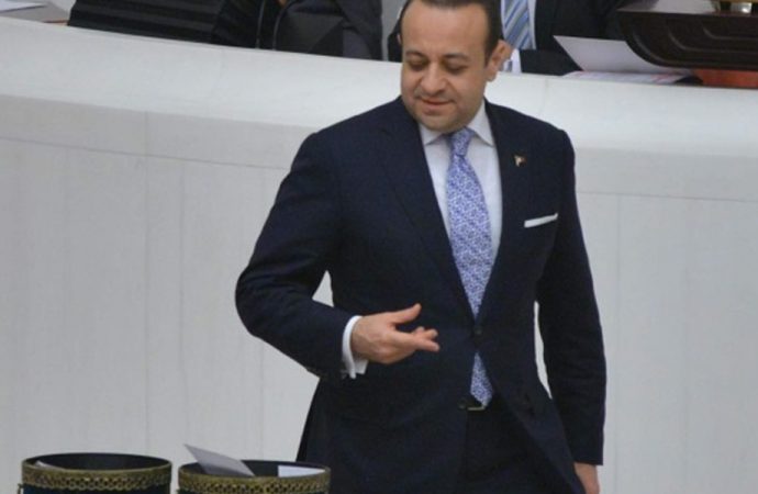'Bakaracı' Egemen Bağış Çek Büyükelçisi oldu