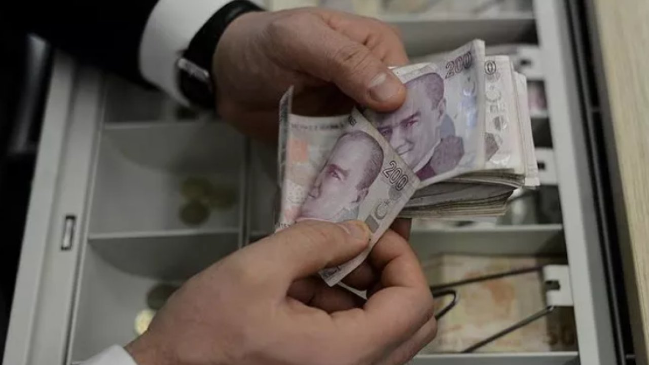 Memur emeklisinin zam farkı için tarih belli oldu
