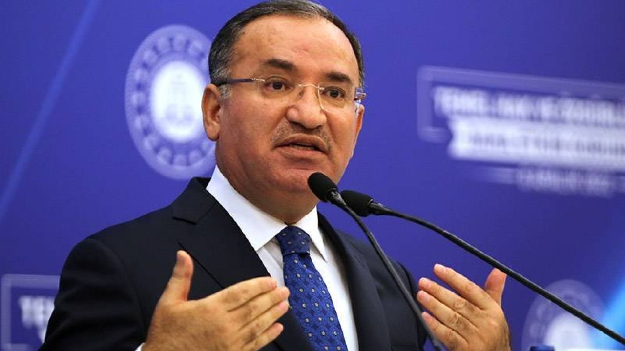 Adalet Bakanı Bekir Bozdağ: Hâkim- savcı sosyal medya linçlerinden etkilenebiliyor