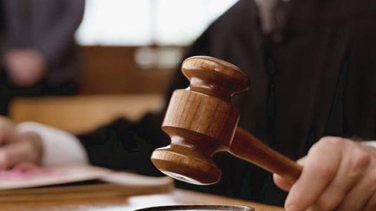 Mahkeme, asgari 5 hasta bakma zorunluluğuna itiraz eden profesörü haksız buldu