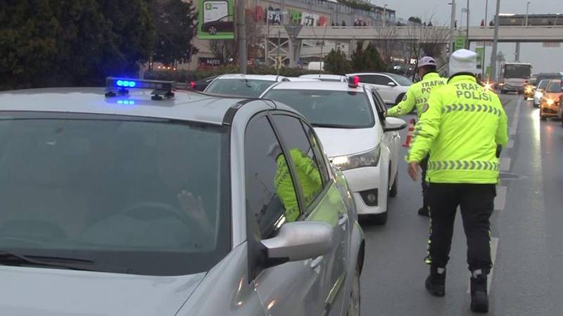 İstanbul'da çakar ve siren denetimi yapıldı