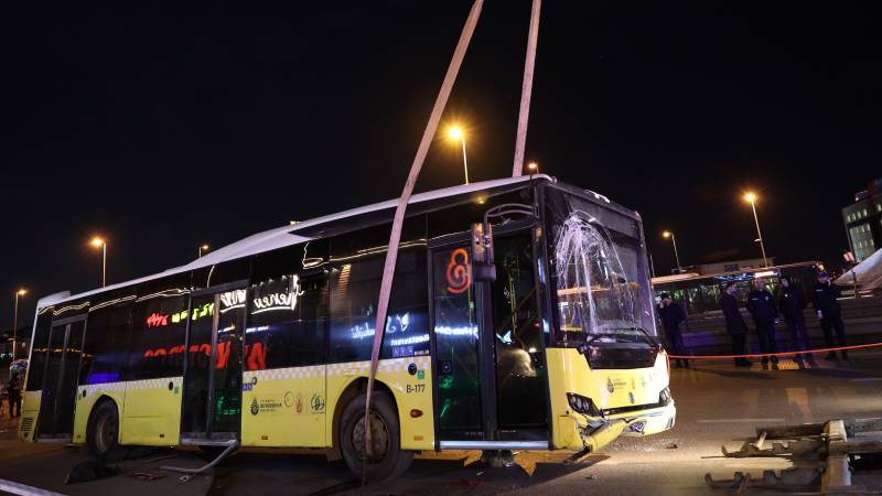 Bahçelievler'de 1 kişinin öldüğü İETT kazası: Yolcular, 'frenler bozuktu' diyen şoförün uyukladığını iddia edi