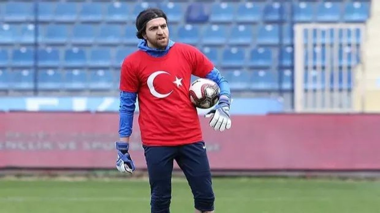 Enkaz altından kurtarılamadı: Yeni Malatyaspor kalecisi Eyüp Türkaslan hayatını kaybetti