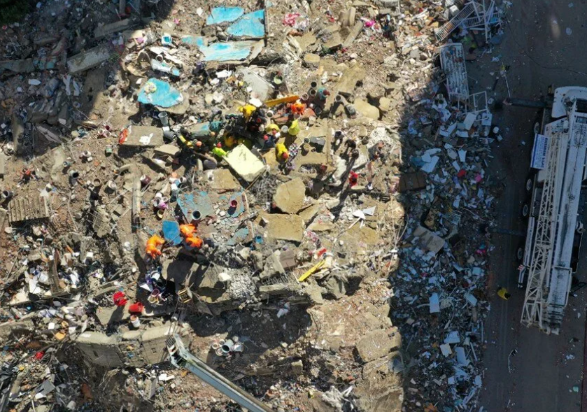 Dünyaca ünlü isimlerden destek mesajları gelmeye devam ediyor