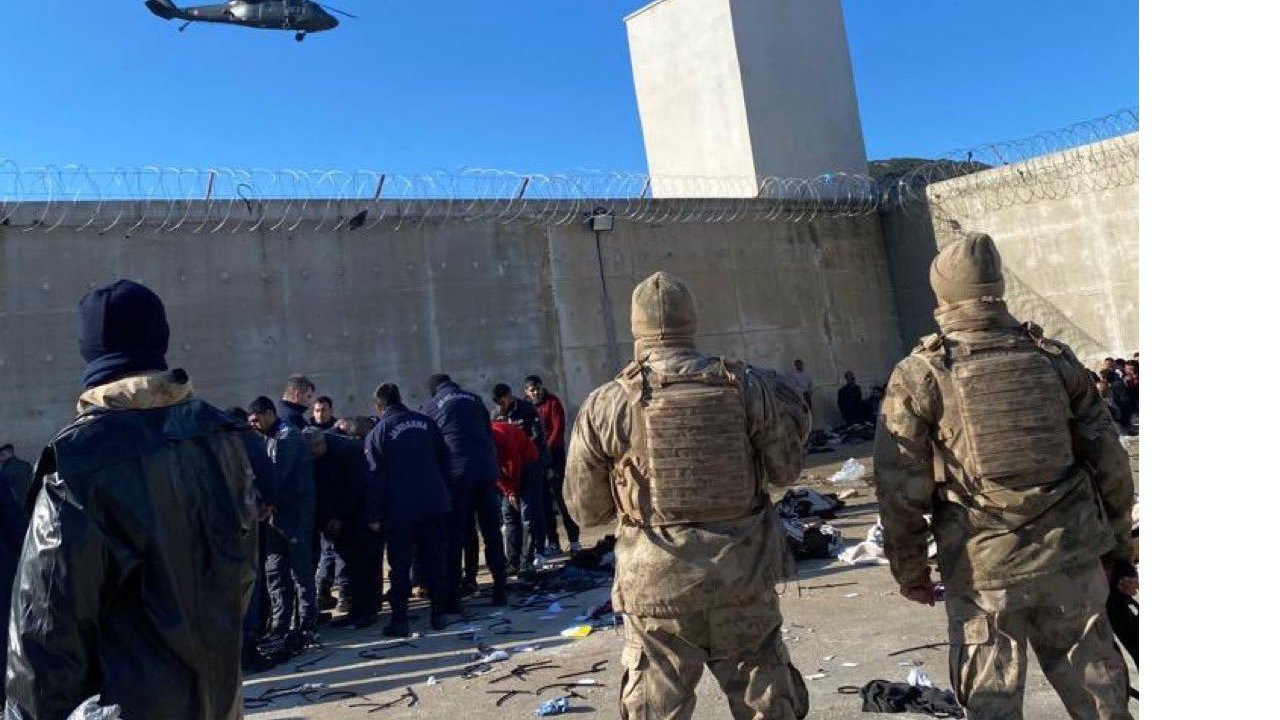 Hatay Cezaevi'nde kaçma girişimi: 3 ölü