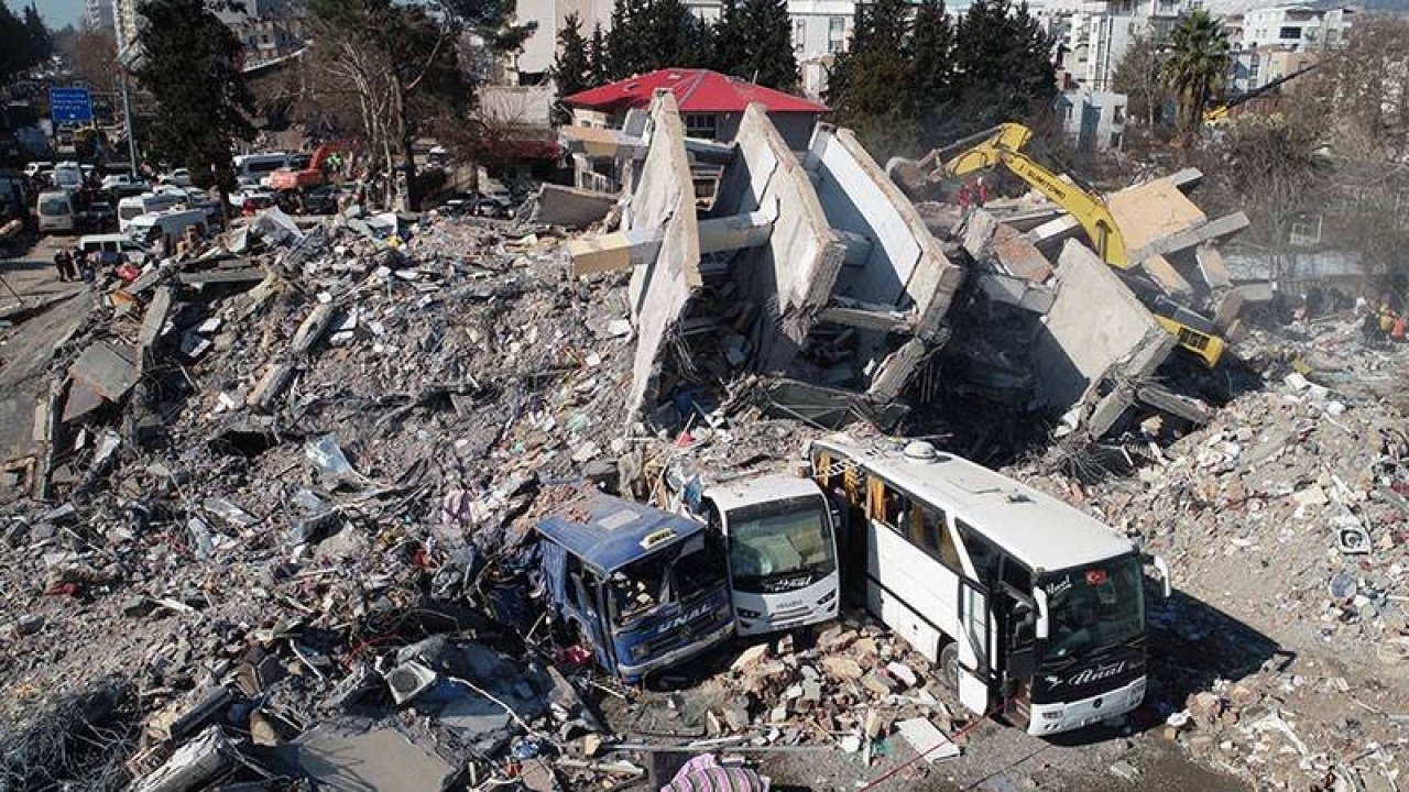 OHAL kabul edildi: Sokağa çıkma yasağı, kentlere giriş çıkışları sınırlama kararları alınabilecek