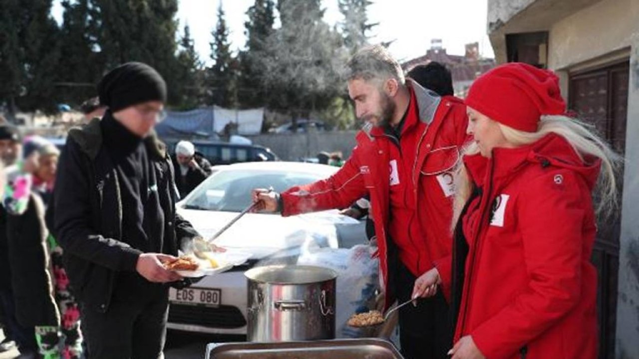 Kızılay'ın il il yemek dağıtım noktaları