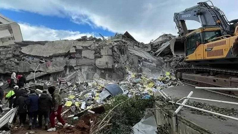 AB Komisyonu Başkanı Ursula von der Leyen ve Erdoğan, Brüksel’in Türkiyedeki depremzedelere vereceği destekler