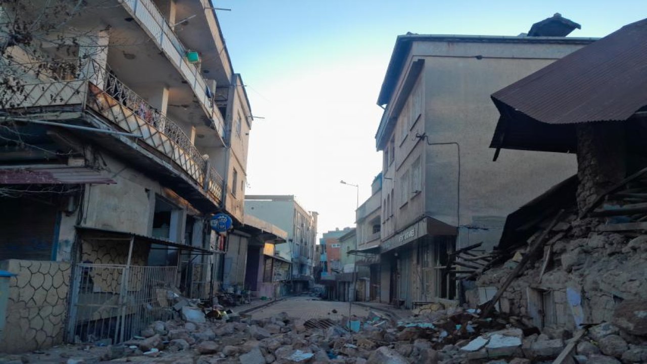 Depremde sahaya ilk giden arama kurtarma ekibindeki Merve Özkorkmaz: Deprem bölgesine vardığımızda bize uyuyun