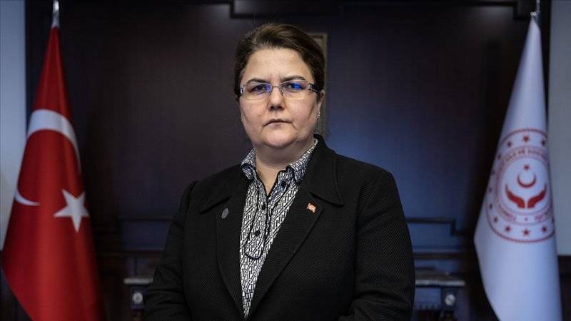 Bakan Yanık: Depremlerden etkilenen 1362 refakatsiz çocuğun 369’u ailelerine teslim edildi