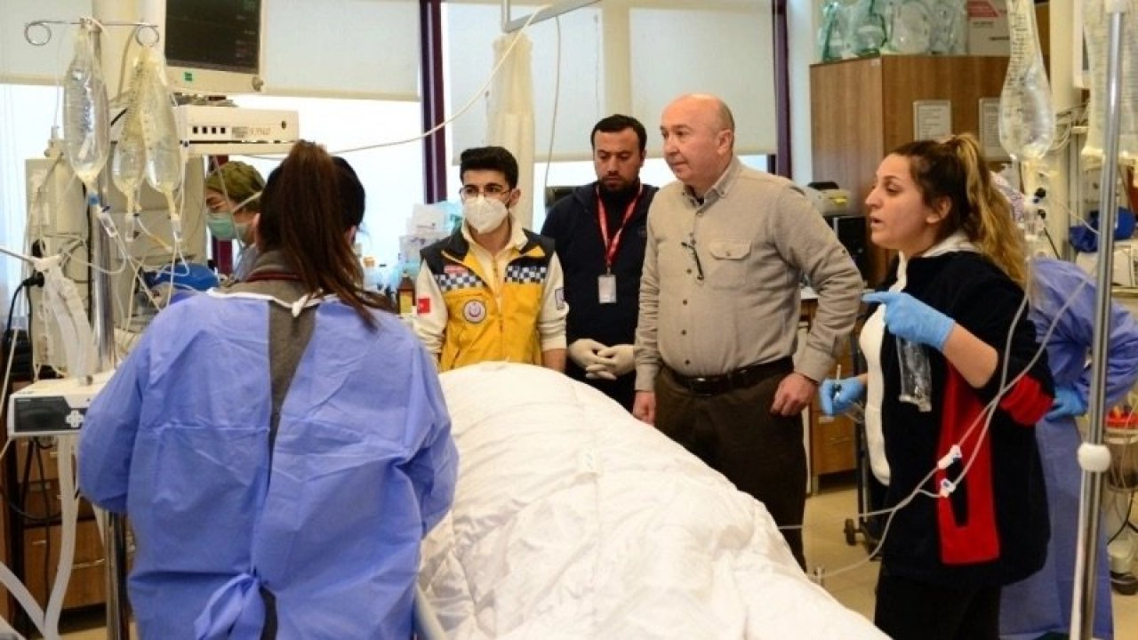 Kahramanmaraş'ta eşiyle enkazdan 202. saatte çıkarılan depremzede: Vazelin yedik